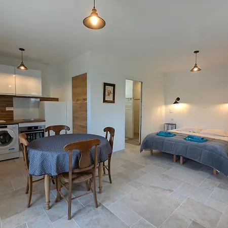 Lavande * Baignes-Sainte-Radegonde