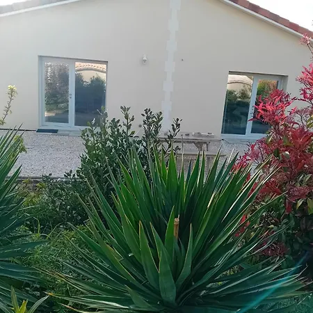 Domaine De Marodi Lavande Apartman *